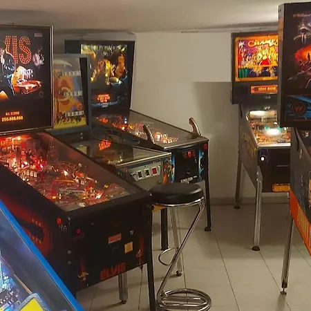Near Frankfurt +32 Pinball, Arcade, Billiard,dart *